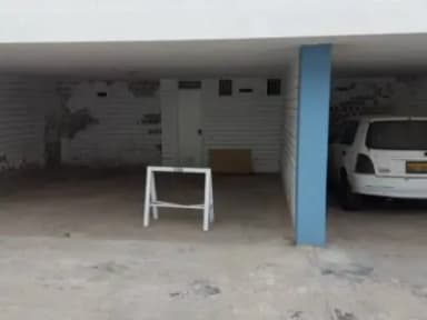 Miniatura 10
