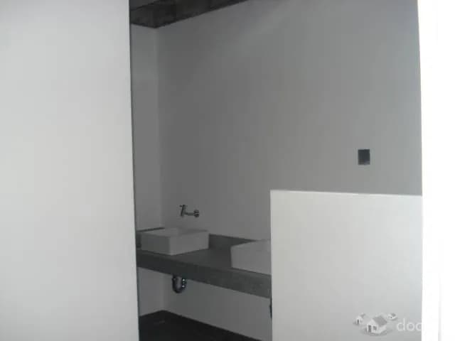 Alquiler de oficina en moderno edificio empresarial "El Reducto" — foto 14