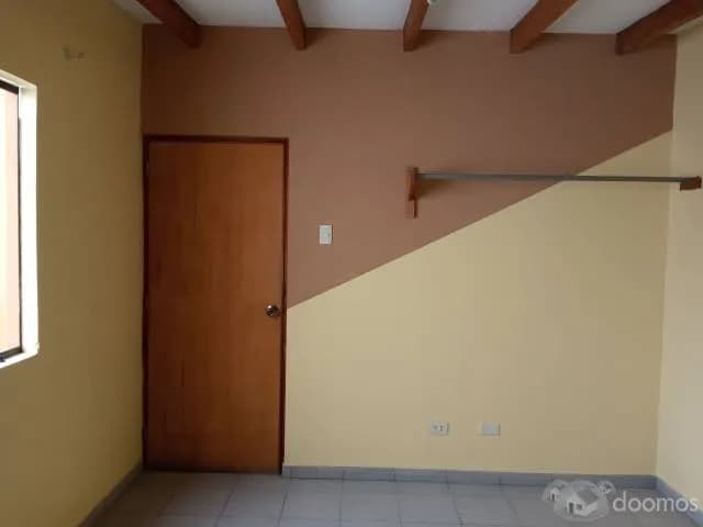 Departamento independiente de dos dormitorios y patio en Surco — foto 6