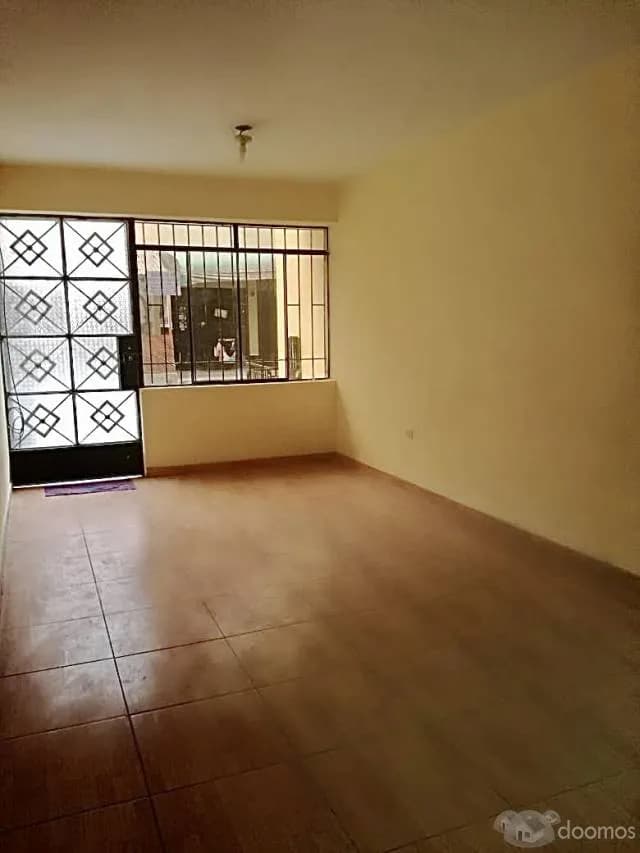 ALQUILO DEPARTAMENTO 1ER PISO PUERTA A LA CALLE — foto 4