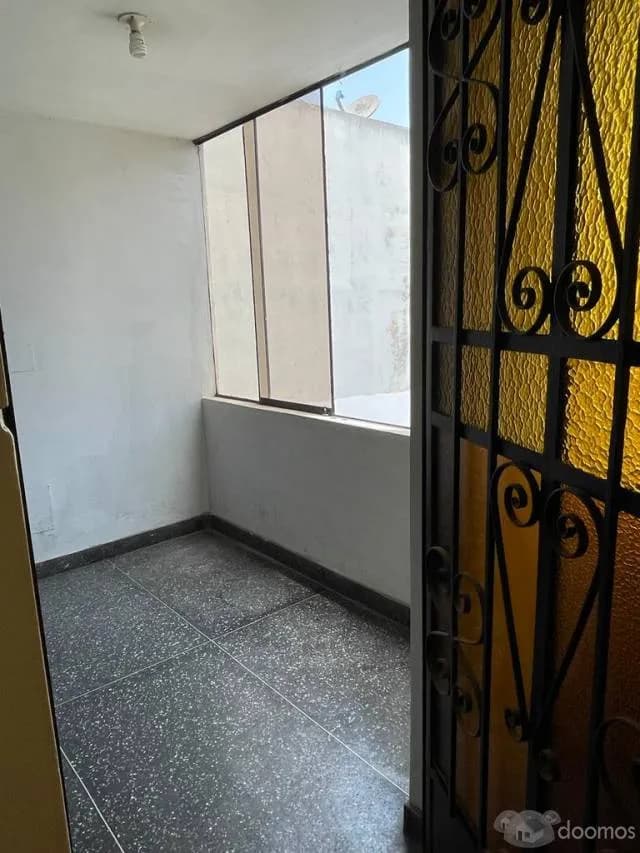 ALQUILO AMPLIO DEPARTAMENTO EN ZONA CÉNTRICA RESIDENCIAL DE CHORRILLOS — foto 2