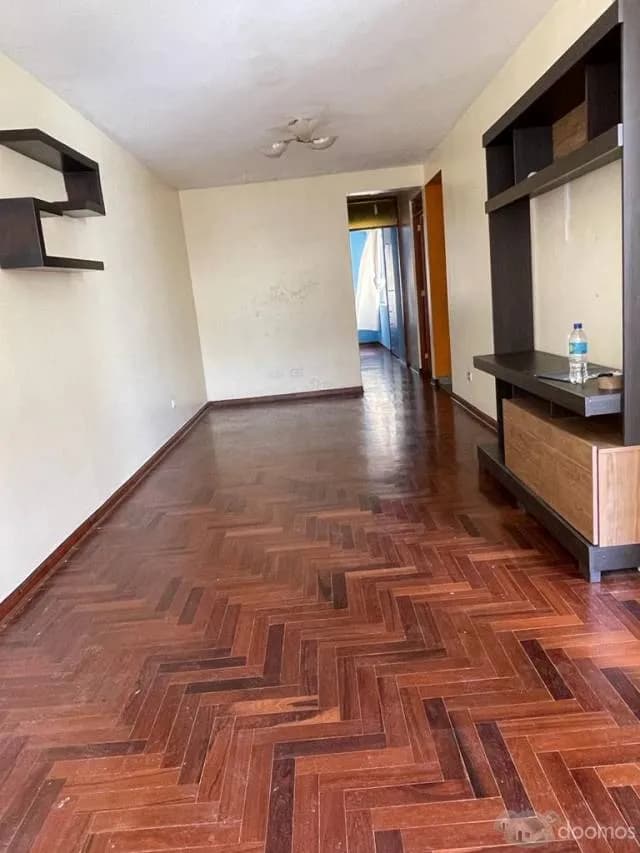 ALQUILO AMPLIO DEPARTAMENTO EN ZONA CÉNTRICA RESIDENCIAL DE CHORRILLOS — foto 3
