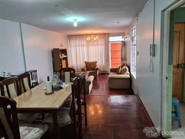 Casa de 2 pisos y terraza — foto 3