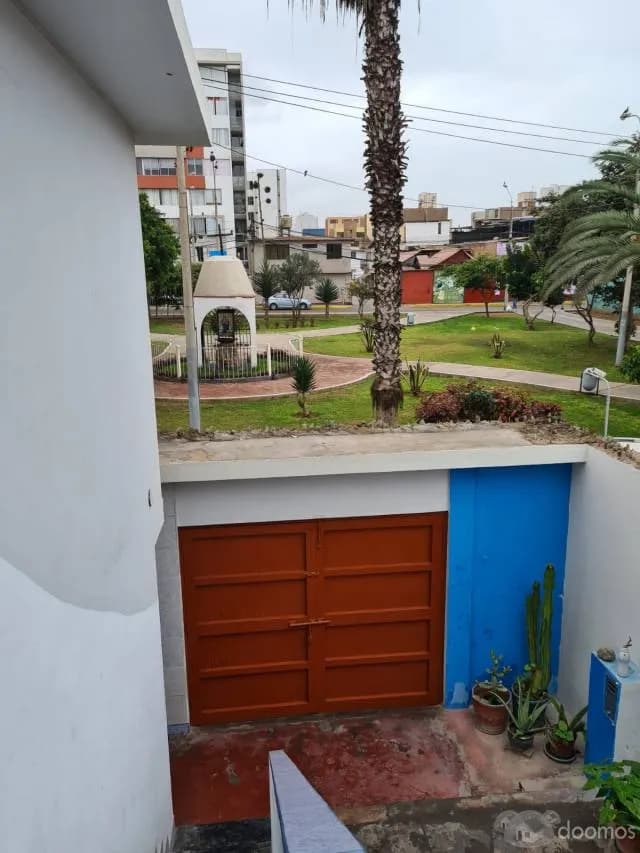 Casa de 2 pisos y terraza — foto 6
