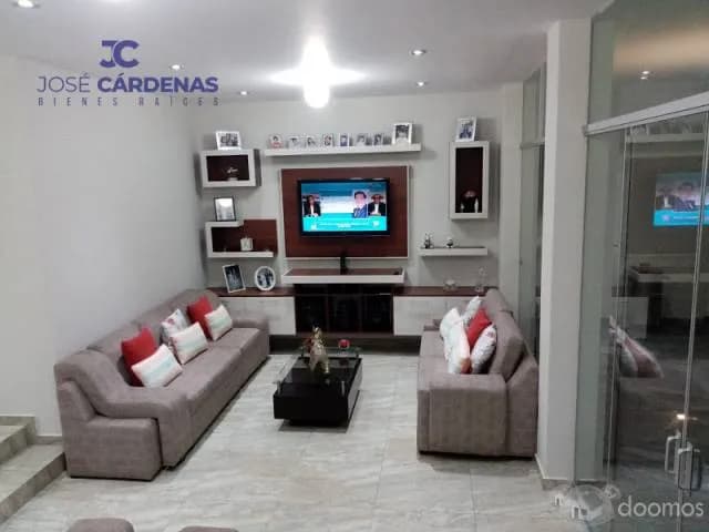 EN VENTA HERMOSA CASA CON PISCINA EN HUANCHACO — foto 3