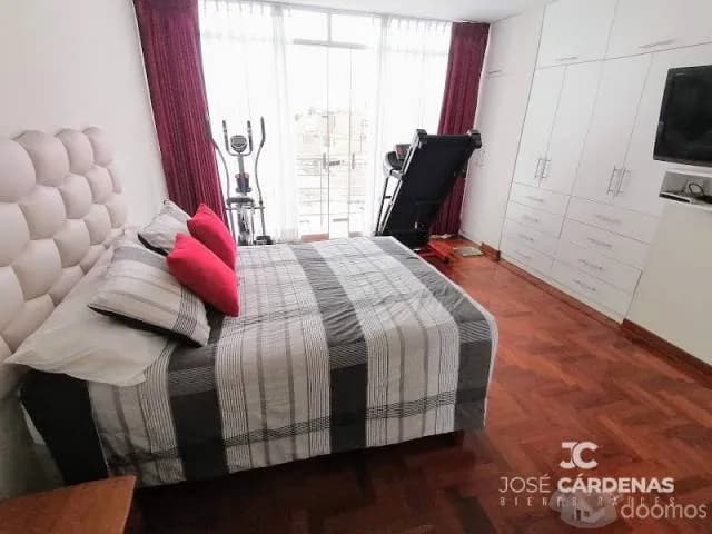 EN VENTA HERMOSA CASA CON PISCINA EN HUANCHACO — foto 7