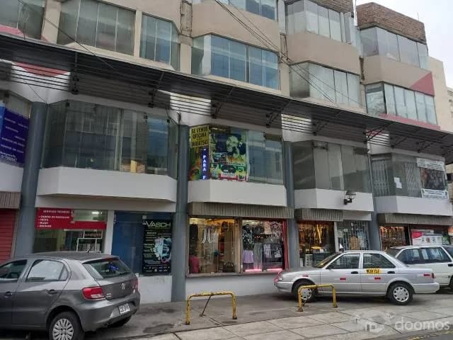 EN VENTA LOCAL COMERCIAL EN MIRAFLORES — foto 5