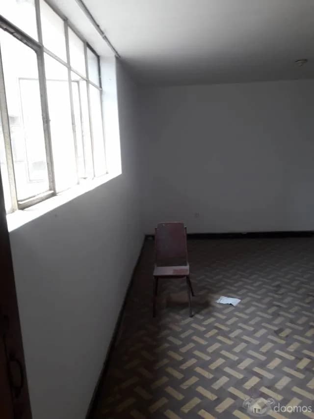 VENTA DE DEPARTAMENTO EN JIRON PARURO CUADRA 13 — foto 3