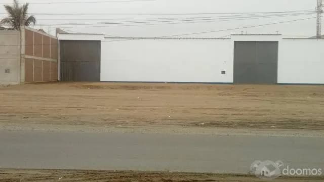 LOCAL COMERCIAL/INDUSTRIAL — foto 4