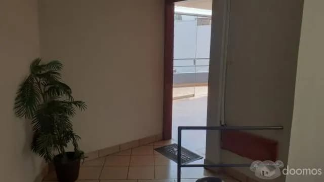 EN VENTA DPTO DUPLEX EN LA CALLE GERMAN LAPEYRE SURCO — foto 4