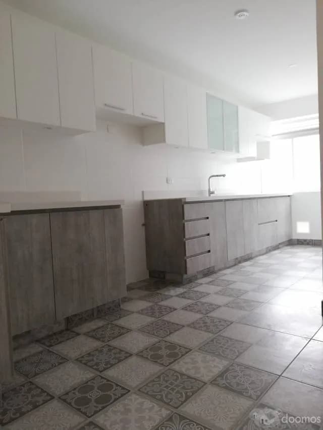 EN VENTA DPTO DUPLEX A ESTRENAR EN LA URB. LA CASTELLANA SURCO — foto 2