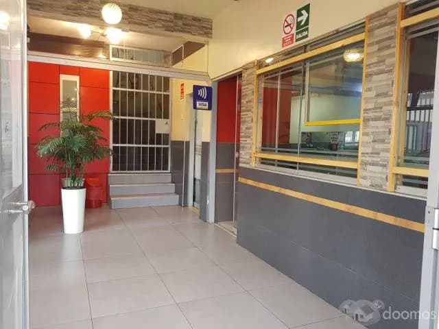 Local comercial. 140m2 — foto 1