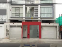 Bonito departamento con buena vista y excelente distribución