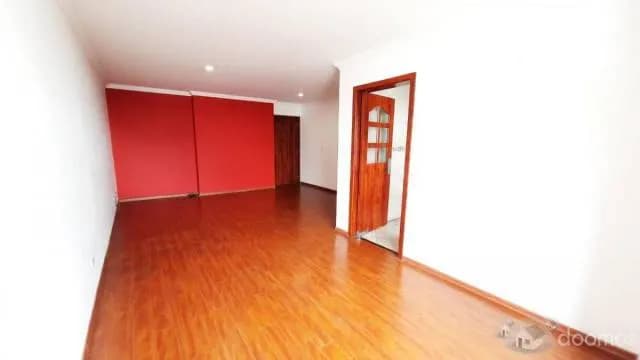 ALQUILER DE DEPARTAMENTO EN LINCE — foto 1
