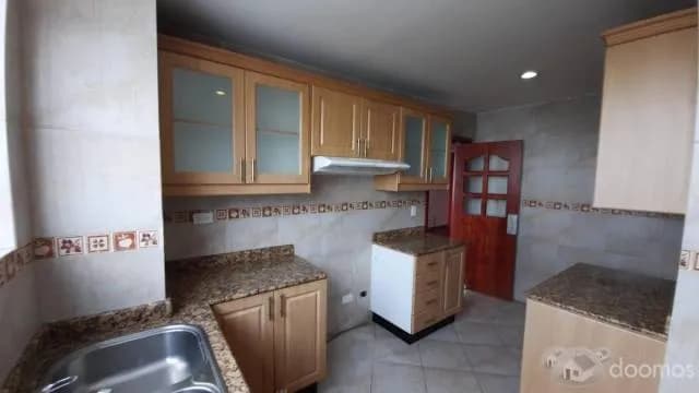 ALQUILER DE DEPARTAMENTO EN LINCE — foto 7
