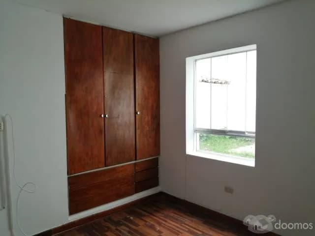 Alquilo casa ubicado en La Capullana Surco — foto 8