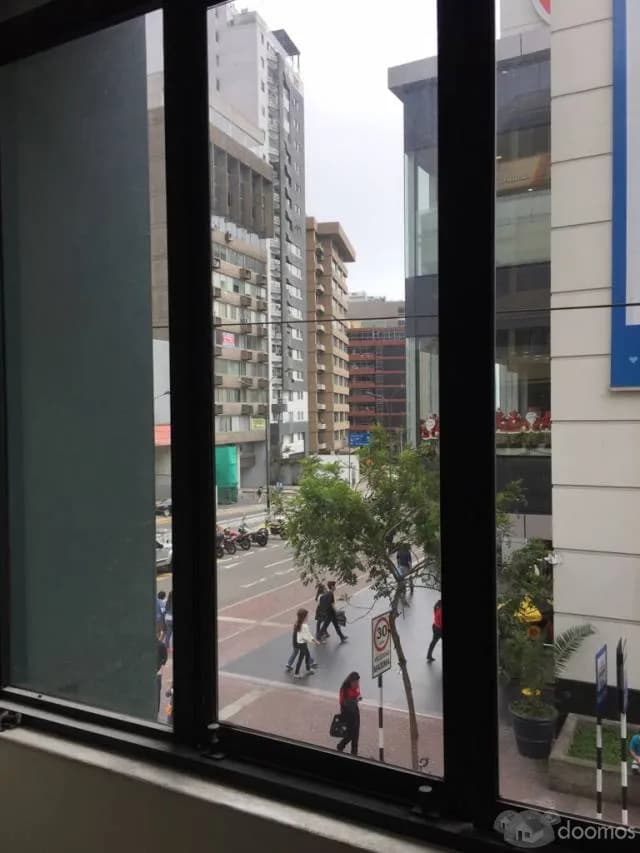 ALQUILER MINI-DEPARTAMENTO EN EL CORAZON DE MIRAFLORES — foto 1