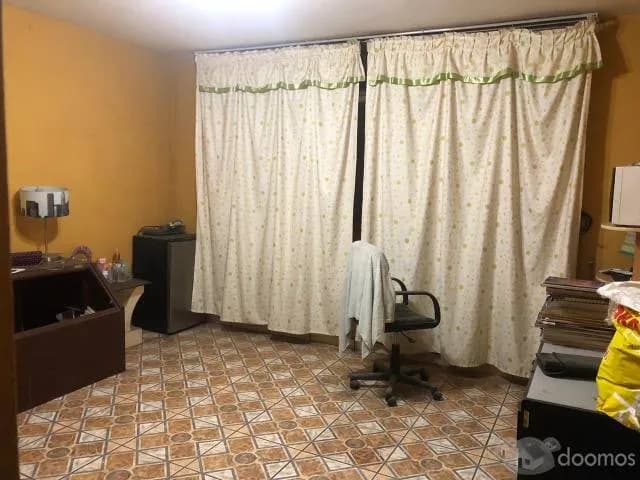 VENDO CASA URB. OLIMPO SALAMANCA — foto 1