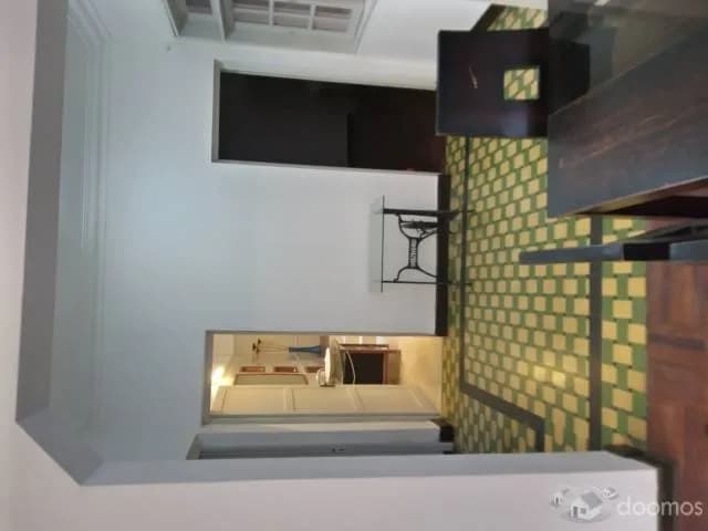 casa de 2 dormitorios con jardin exterior y puerta a la calle. — foto 1