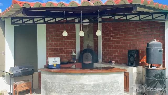 EXCLUSIVA Y ACOGEDORA CASA — foto 11