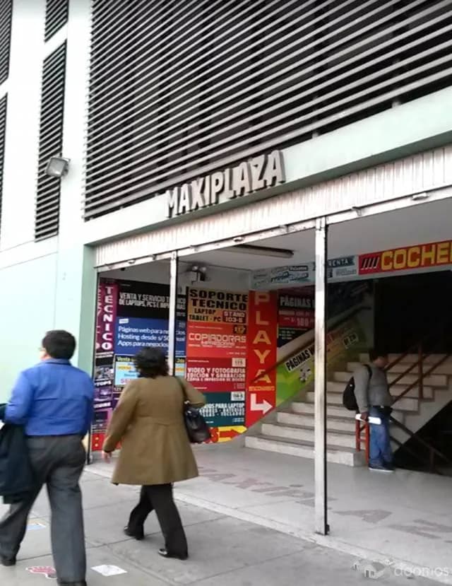 Local comercial en Galería Maxiplaza — foto 1