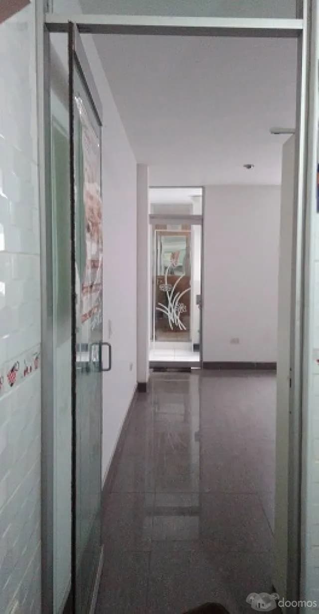MODERNO DEPARTAMENTO AV COLONIAL CDRA 15/16 LIMA — foto 4