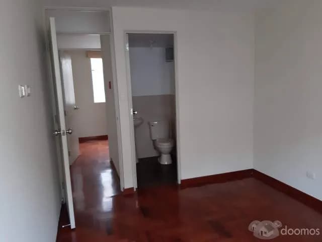 Alqluilo departamento en Chorrillos — foto 5