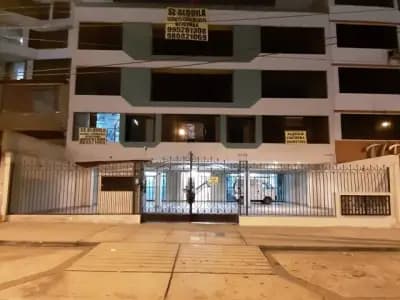 ALQUILO OFICINAS S/. 5,000 AV. JAVIER PRADO ESTE 1224 Corpac San Isidro 180m2