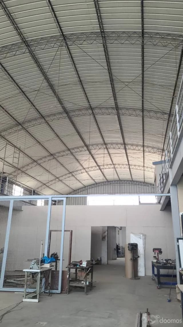ALQUILO LOCAL INDUSTRIAL PARA ALMACENES O TALLERES — foto 4