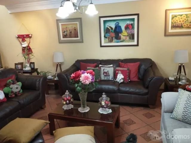 REMATO Casa 250m2 3Pisos 5Dorm 4Baños 2-3Cocheras — foto 5