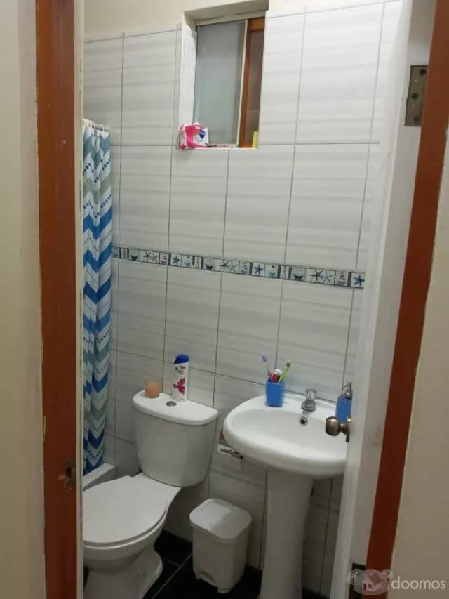 Venta Linda Casa Semi Estreno Zona Céntrica Negritos — foto 4