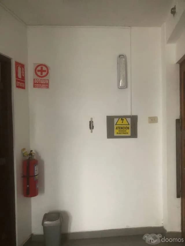 Venta de oficina cerca a la Av. Javier Prado (Santa Catalina) — foto 2