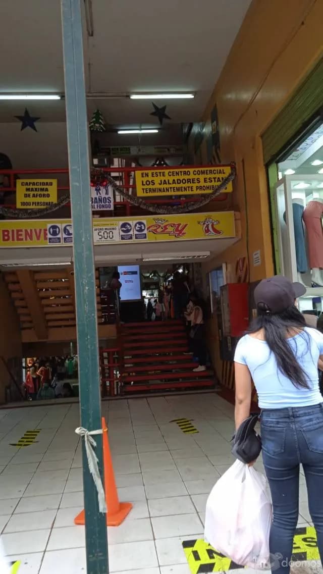 LOCAL COMERCIAL  C.C. EL DE REY DE BARRANCA N° 1575 — foto 2