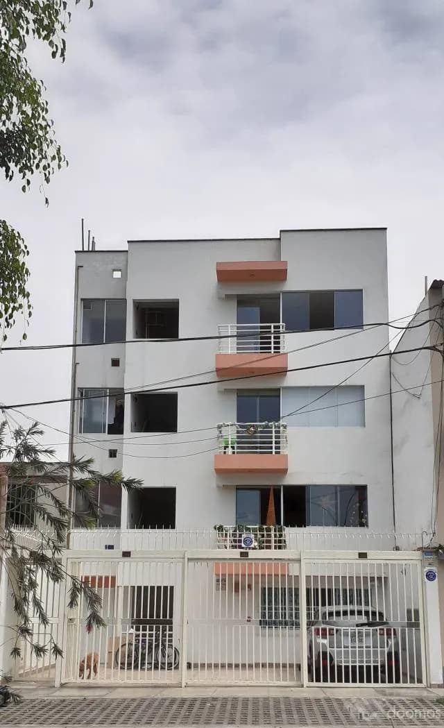Vendo amplio Departamento - Limite con Pueblo Libre/Cercado de Lima — foto 1