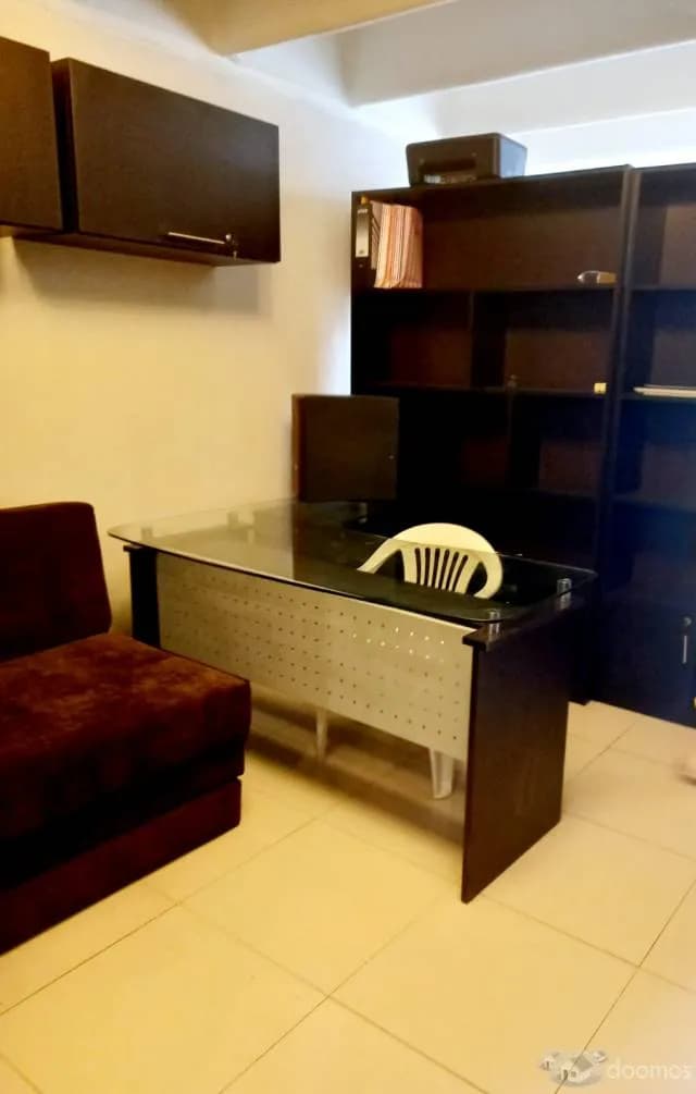 EN VENTA AMPLIA OFICINA EN MIRAFLORES — foto 2