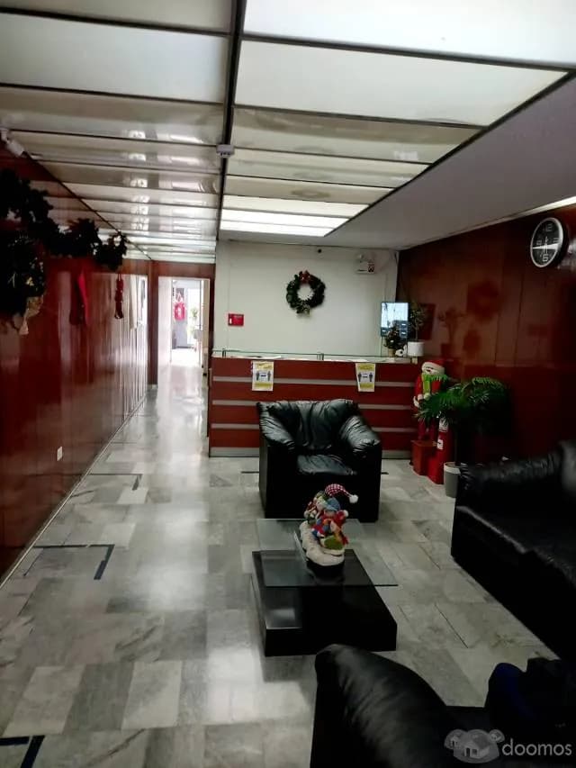 EN VENTA AMPLIA OFICINA EN MIRAFLORES — foto 6