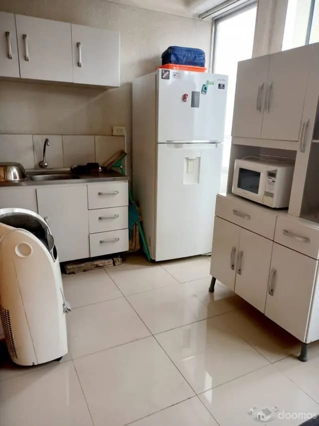 EN VENTA AMPLIA OFICINA EN MIRAFLORES — foto 7