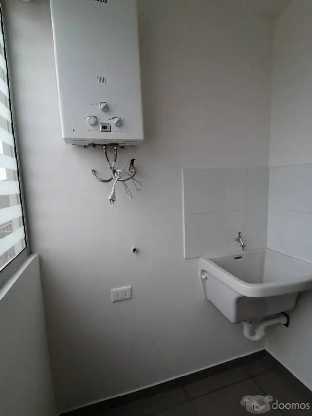 ALQUILO DPTO EN CONDOMINIO "LAS PRADERAS DEL RIMAC" — foto 2