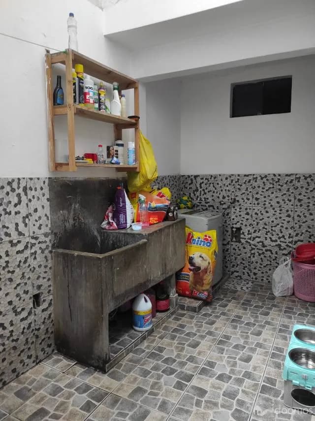 VENTA DE CASA DE 3 PISOS SAN JUAN DE MIRAFLORES — foto 6