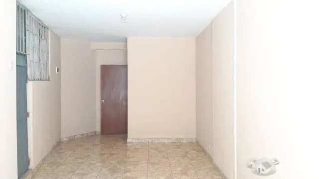 Remato Local comercial cerca a la Avenida Ejercito — foto 1
