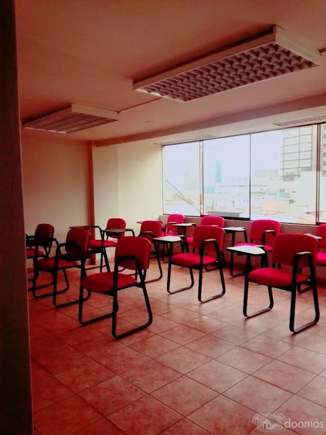 Alquiler de sala de capacitaciones por hora- San Isidro — foto 1