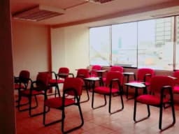 Alquiler de sala de capacitaciones por hora- San Isidro