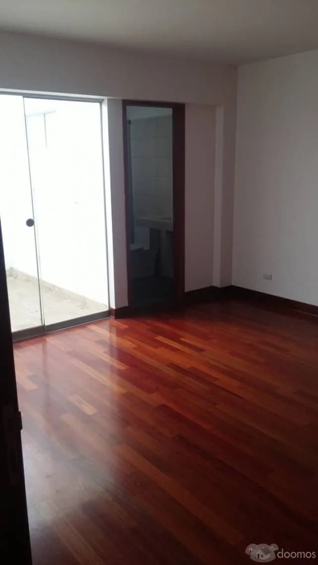 DEPARTAMENTO DE ESTRENO PRIMER PISO - URB MONTERRICO LA MOLINA — foto 5
