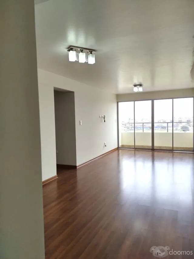 Alquilo Departamento de 100mt2 en Pueblo Libre — foto 1