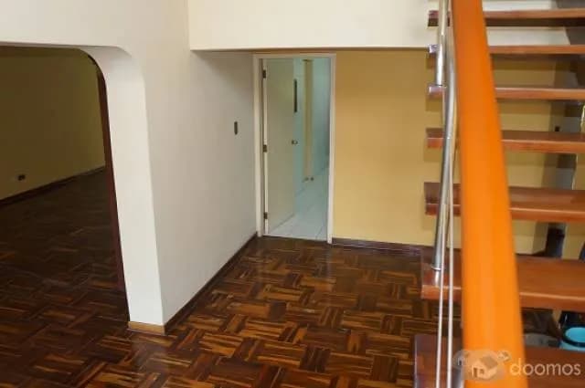 VENDO HERMOSA CASA EN CORPAC — foto 6