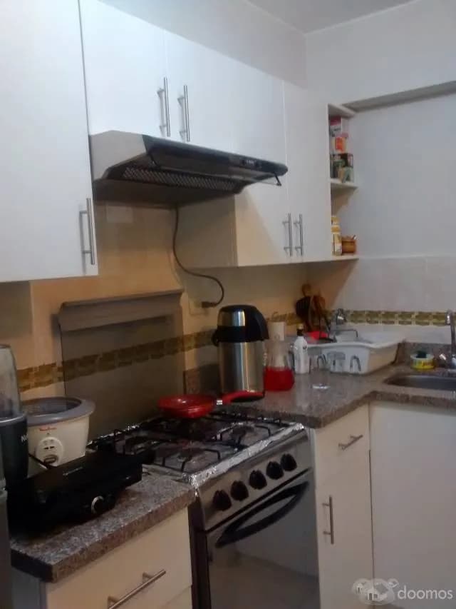 BUSCO ROOMATE, SRTA ESTUDIANTE Y/O QUE TRABAJA — foto 2
