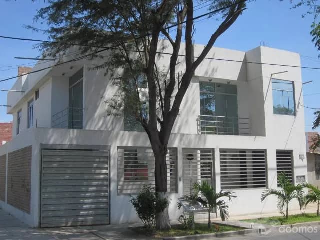 CASA CON 2 DPTOS INDEPENDIENTES — foto 3
