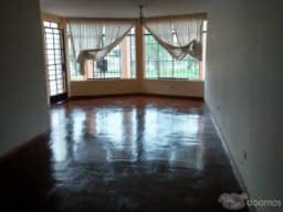 ALQUILER DE AMPLIA CASA