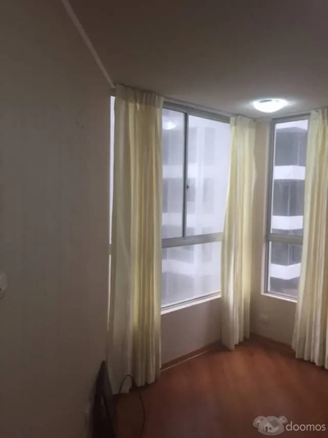 ALQUILER DE DEPARTAMENTO AMOBLADO DE ESTRENO — foto 2