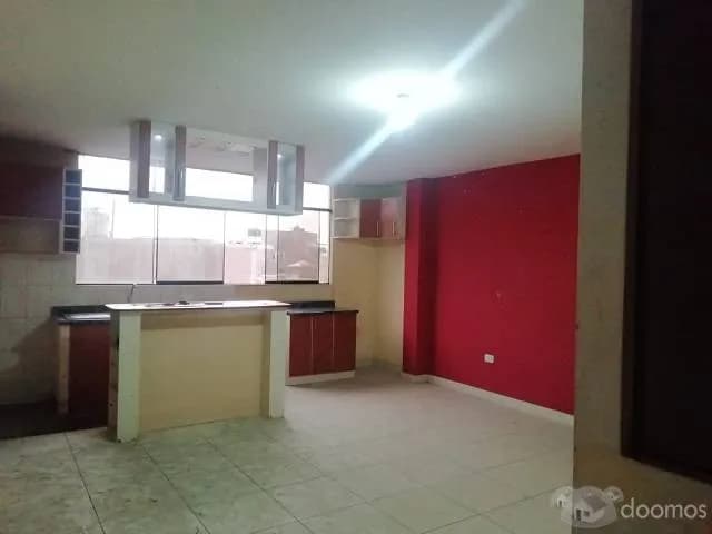 DEPARTAMENTO CON MUY BUENA UBICACION EN COMAS — foto 1